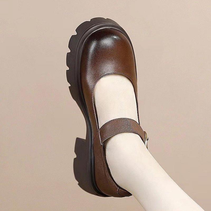 2025 Kunstleder Neue Low-Cut Ein-Wort-Pumps Dicksohlige Mary Platform Bequem Weiche Sohle Runde Spitze Damenschuhe