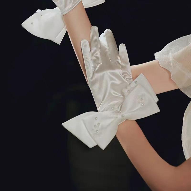 Elegant Wedding Gloves with Bowknot Pearls Cuffs For Indoor Outdoor Event And Professional Bride Photography Handwear