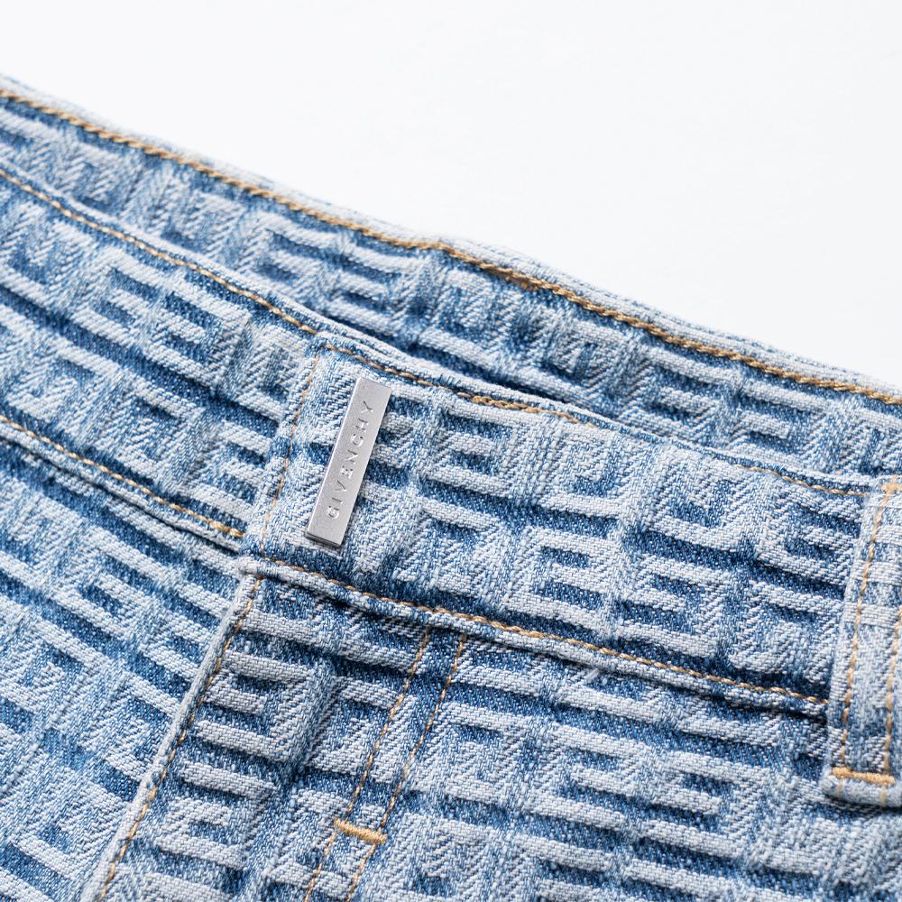 Givenchy 4G Denim Carpenter Bermuda Shorts BM519C50P9-452