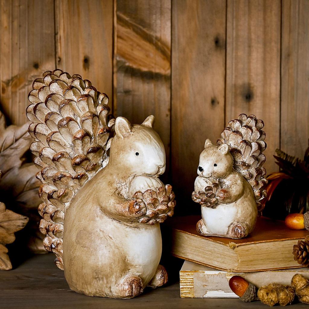 Country Living Ekte Tre-effekt Resin Ekorndyr - Stor