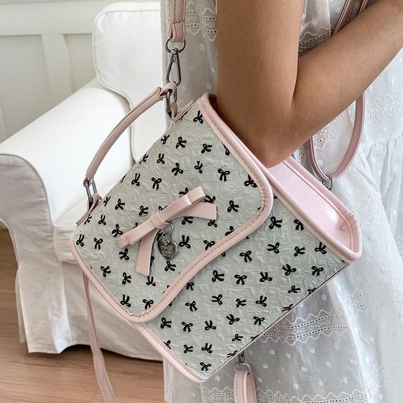 Casual fashion handbag women's 2025 summer new trendy simple foreign style trend backpack student bag