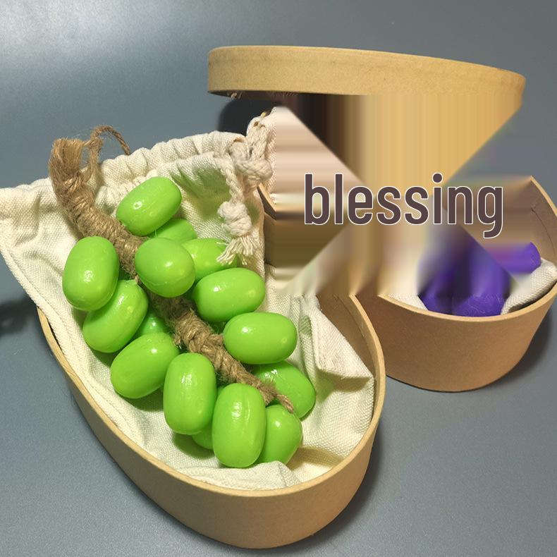 Sunny Green Grape Handmade Soap & Car Air Freshener Gift Set Purple Grape 20 pieces 130g (Naked String)