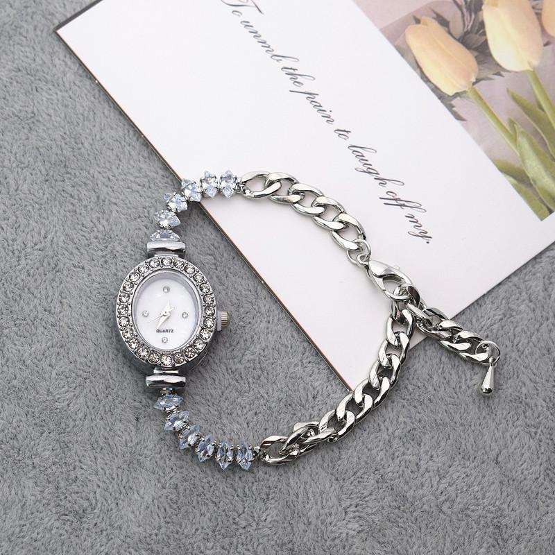 Temperament Fashion Small Sugar Cube Heart Watch Diamond Women's Watch Oval Women's Quartz Watch Bracelet Watch