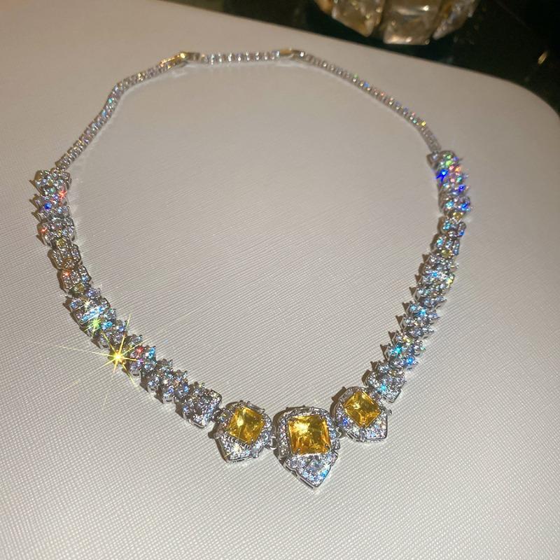 Sparkling zircon square bracelet necklace stud earrings set light luxury high-end exquisite dress banquet temperament jewelry women