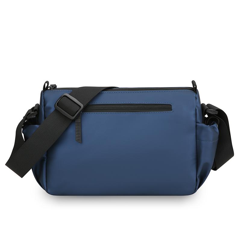 Casual Large Capacity Men's Crossbody Bag Outdoor Travel Nylon Material Water-Resistant Membrane Urban Minimalist Style
