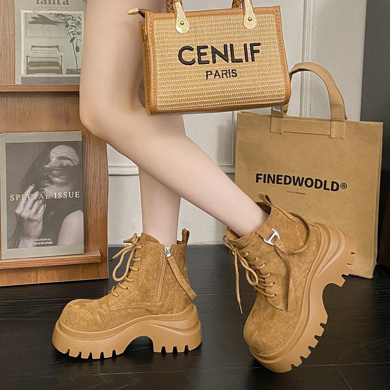 British style platform Martin boots women's 2025 new autumn and winter versatile heightening short boots retro locomotive rhubarb boots