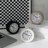 Retro Desk Clock Non-Ticking Electronic Clock Wake-up Artifact Silent Alarm Clock  Bedside Use
