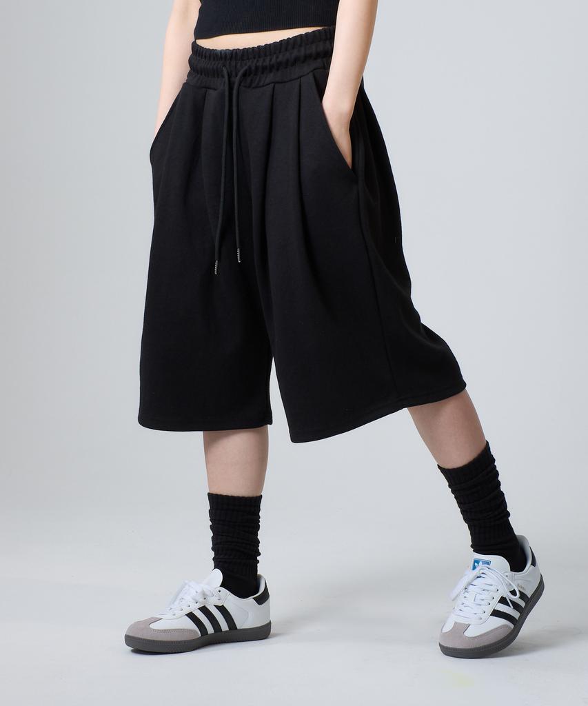 UNKNOWN PLANET Daily Wide Sweat Shorts Pants Black