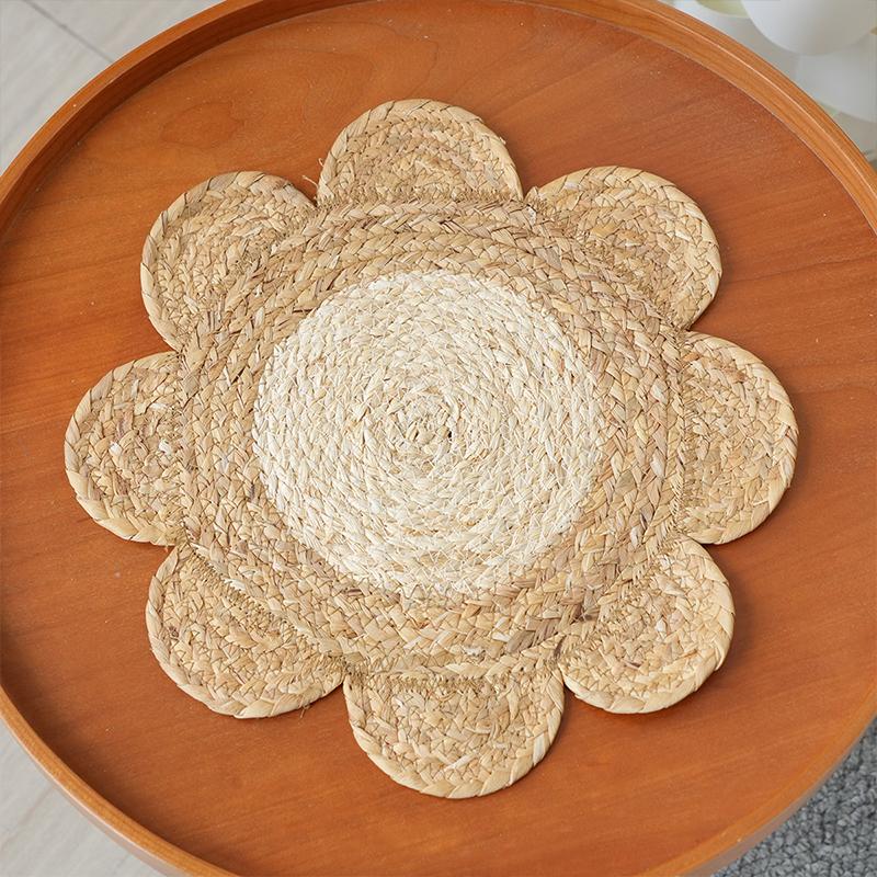 1PC Woven Heat-Resistant Flower-Shaped Eco-Friendly Placemat Insulating Husk Multi-Purpose Natural Home-Use Corn Durable