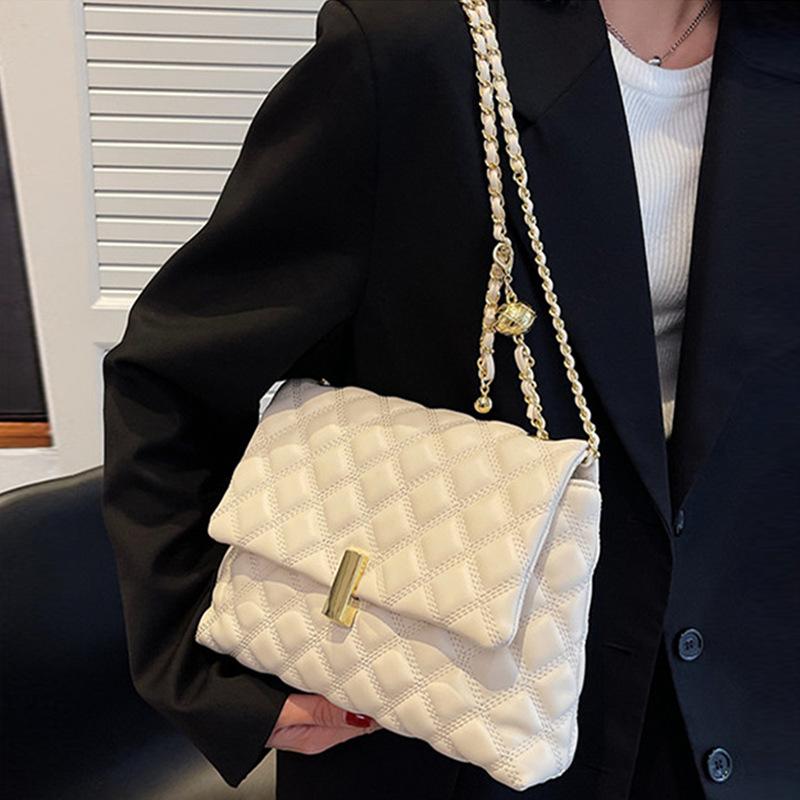 Niche New Women's Bag Crossbody Bag Spring and Summer Genuine Leather High End Feeling This Year's Popular Chain Bag