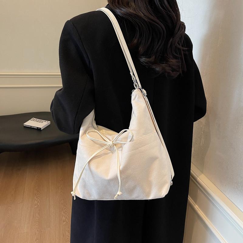Trendy Retro Women's Shoulder Bag Elegant Fashionable Tote For Daily Outings And Casual Events