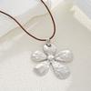 Fashion Exaggerate Flower Pendant Necklace Vintage Silver Color Irregular Large Floral Rope Chain Necklaces Boho Wedding Jewelry