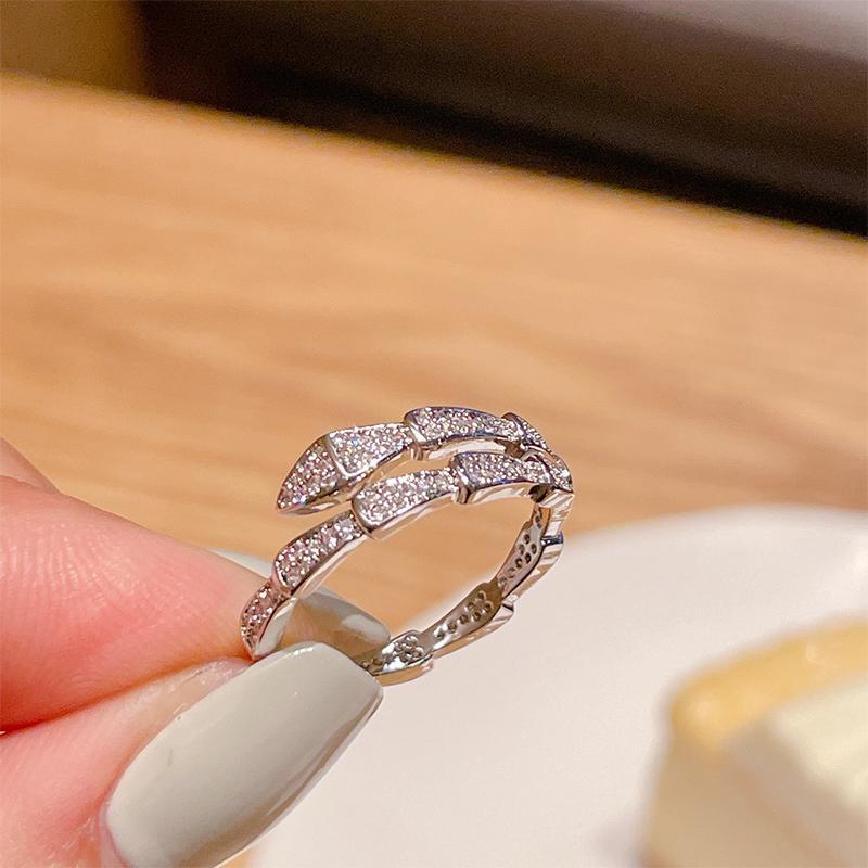 Light Luxury Snake Shape Ring For Women Girl Exquisite Shiny Zircon Opening Adjustable Finger Ring Wedding Jewelry Gifts