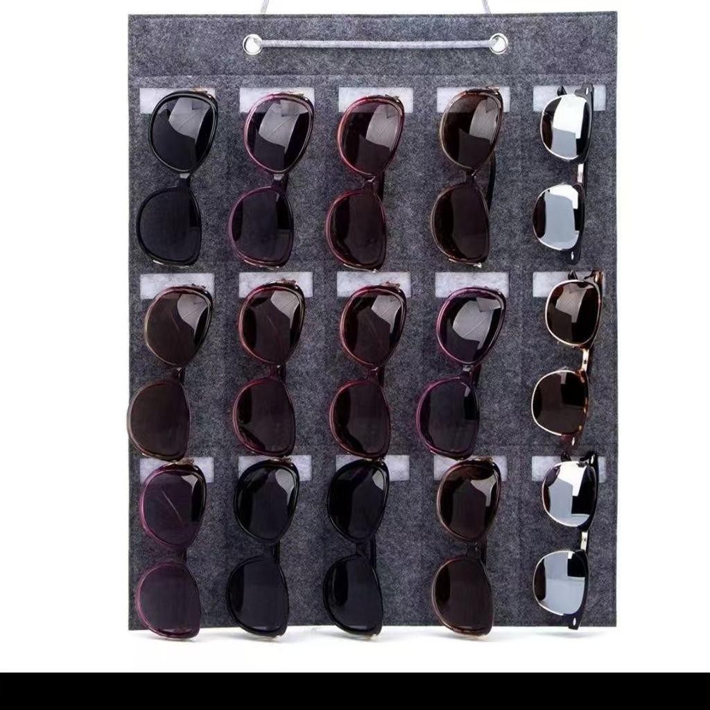 Wandhängende Tasche zur Organisation von Sonnenbrillen & Schmuck