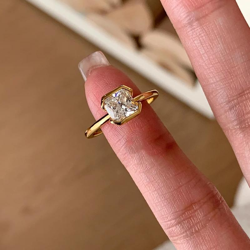 

PANJBJ 925 Sterling Silver Golden Ring For Women Zircon Geometry Water Drop Minimalism Jewelry Wedding Gift Dropshipping