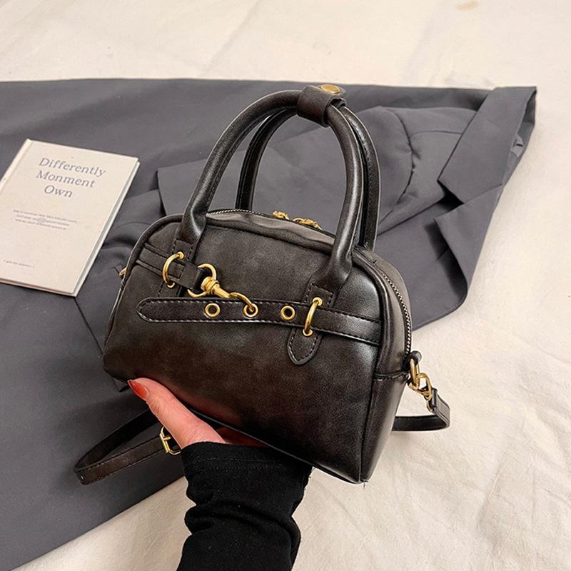 Wholesale New Design High Sense Fashion Niche Design Sense Portable Boston Bag Solid Color Versatile Messenger Women's Bag