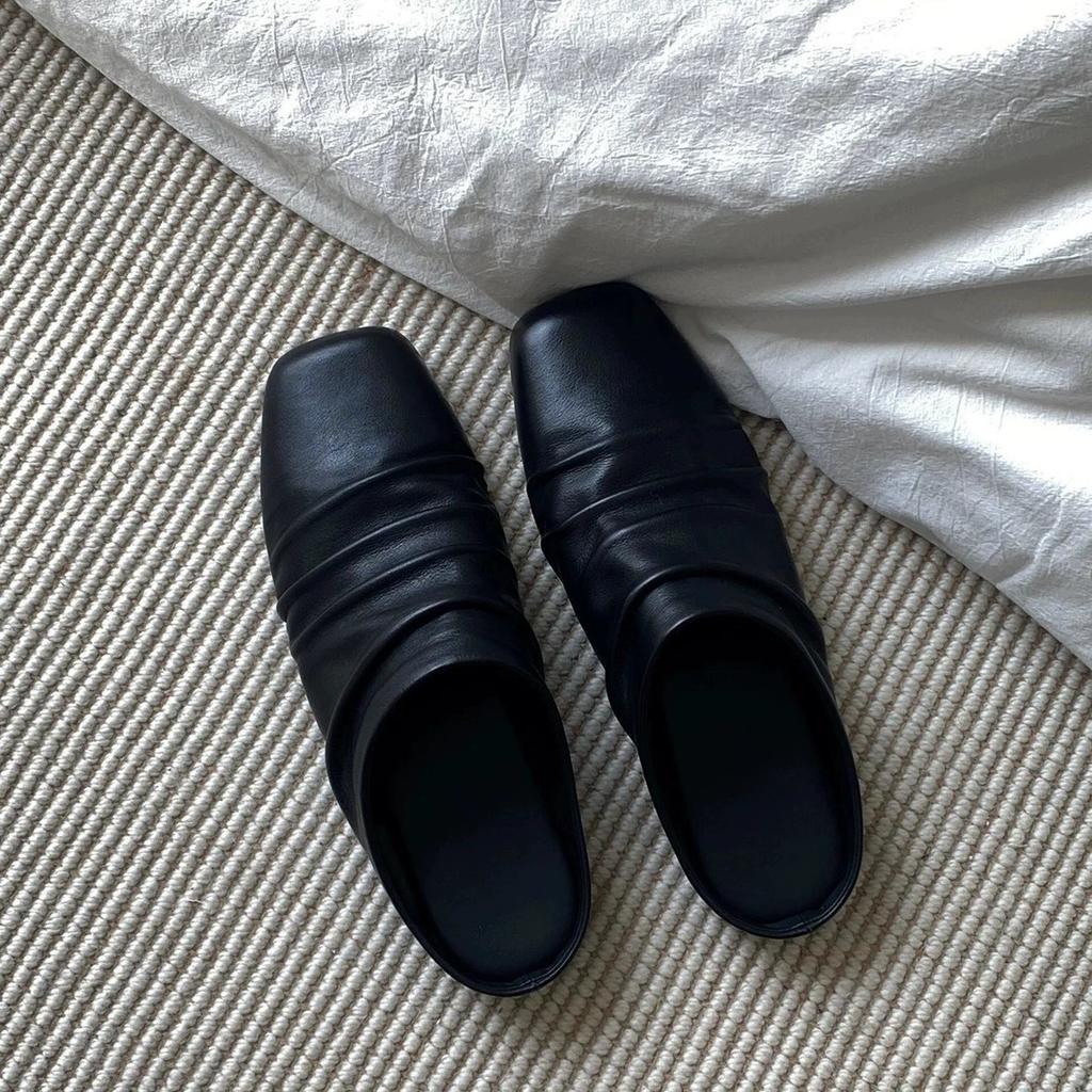 Sheepskin Version~ New Niche Two-wear Shoes Square Head Bag Head Half Slippers Women's Outer Wear Pleated Black Loafers