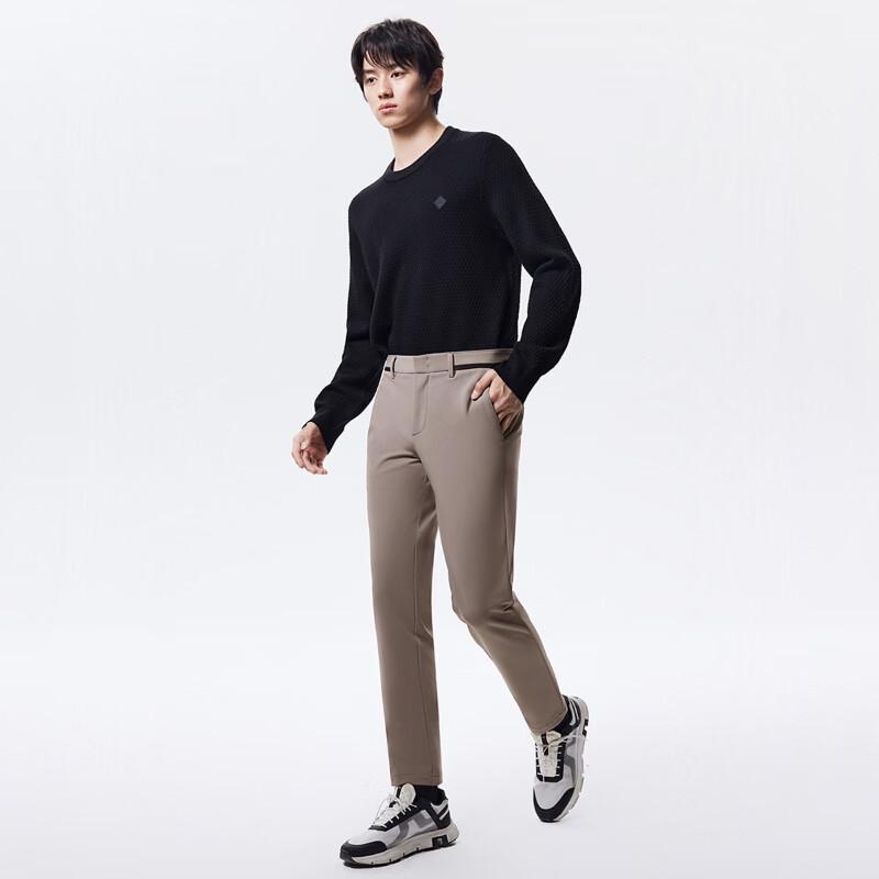 

J.Lindeberg Men s Comfort Stretch Slim-Fit Casual Pants M (Wider Waist, Longer Leg)