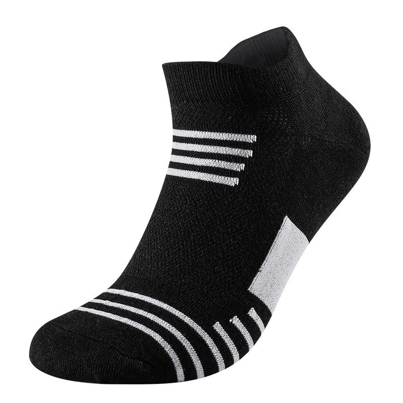 

Elite Men s Mid-Calf Basketball Socks - Breathable, Odor-Resistant, Anti-Slip, Quick-Drying Sports Socks One Size