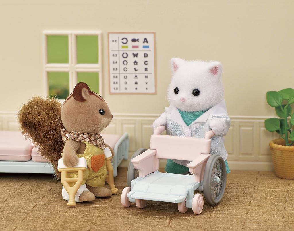 EPOCH Sylvanian Families Set Kind Doctor Doll/Furniture [Let's Shinsatsu! Set] H-17