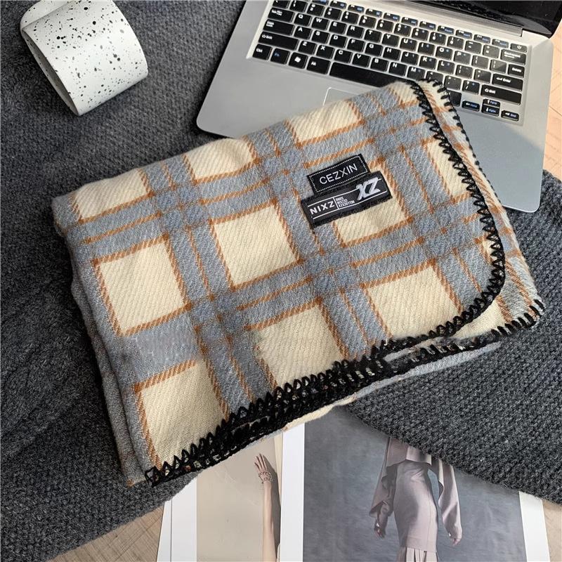 High-end scarf women's winter new Korean versatile retro plaid shawl thickened warm scarf dual-purpose