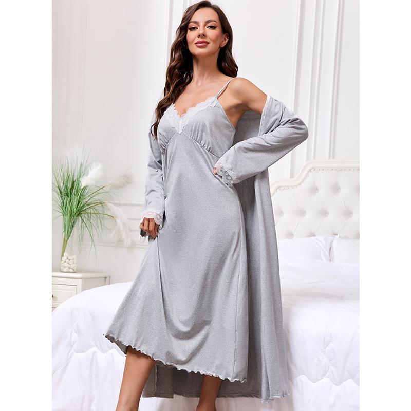 European and American sexy pajamas women's deep V lace suspender nightgown European and American style home bathrobe nightgown set