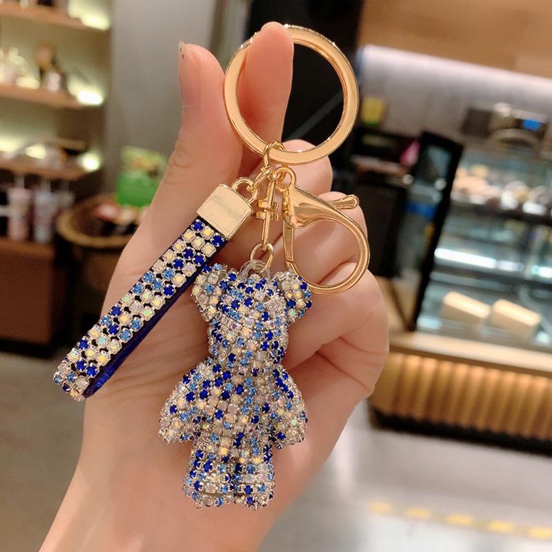 

Exquisite Rhinestone Bear Keychain Charm for Women - Cute Accessory for Bags and Car Keys