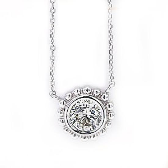 18K Yellow Gold Diamond Pendant Necklace with a Milluchi Flower Design SI Grade 0.10ct [F-D Color, Colorless, Transparent] [Jewelry]