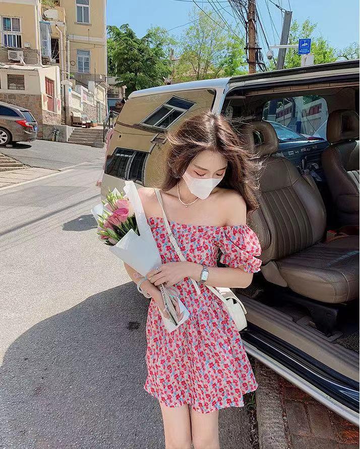 Summer new French bubble sleeve first love dress sweet and thin high waist small Mori square neck floral dress