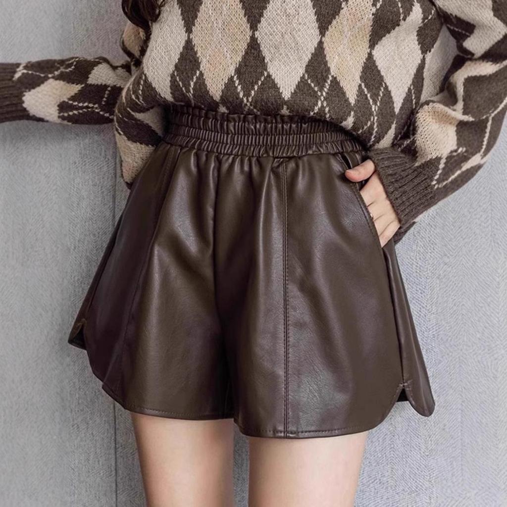 Women's Plus Size Elastic Waist High-Waist PU Leather A-Line Shorts for Autumn/Winter