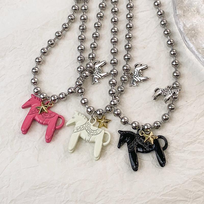New Funny Enamel Colt Horse Pendant Necklaces For Women Silver Plated Alloy Beads Chain Chokers Jewelry Gift