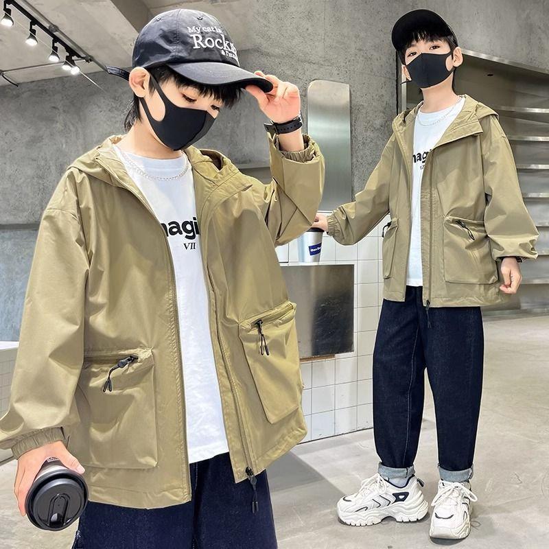 

Children s Clothing Boys Windbreaker New Spring and Autumn Hooded Jacket for Medium and Large Children Thin Outdoor Gradient Top/Outerwear 170 хакі