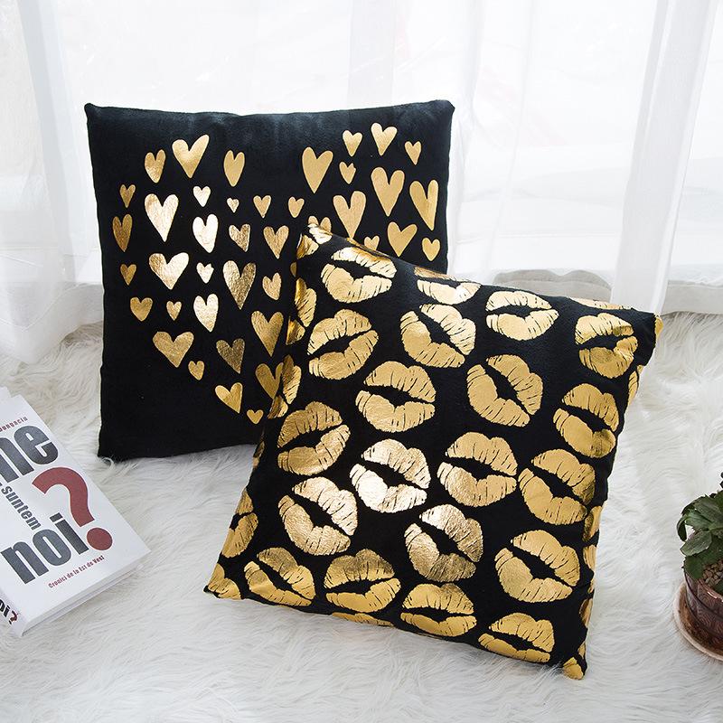 Golden Love Leaves Bronzing Cushion Decorative Pillow Black And White Velvet Pillowcase Home Decor Sofa Throw Pillows 17*17Inch