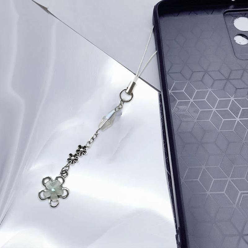 Handmade Beaded Phone Chain Four Leaf Clovers Cellphone Charm Colorful Keyring Pendant Cellphone Charm Accessory