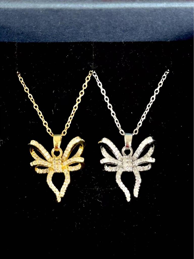 Retro INS Style Multicolor Zircon French Peach Heart Necklace with Diamonds and Titanium Stainless Steel