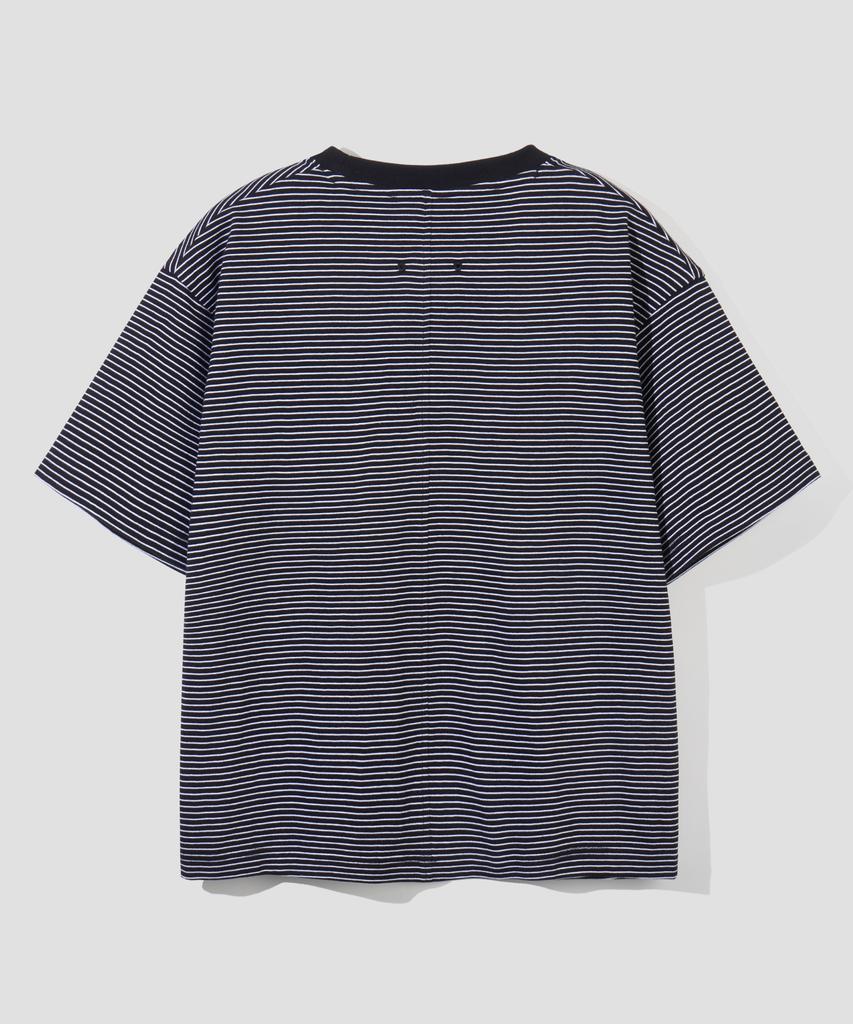 AGOD Back Incision Stripe Half T-Shirt [Black]