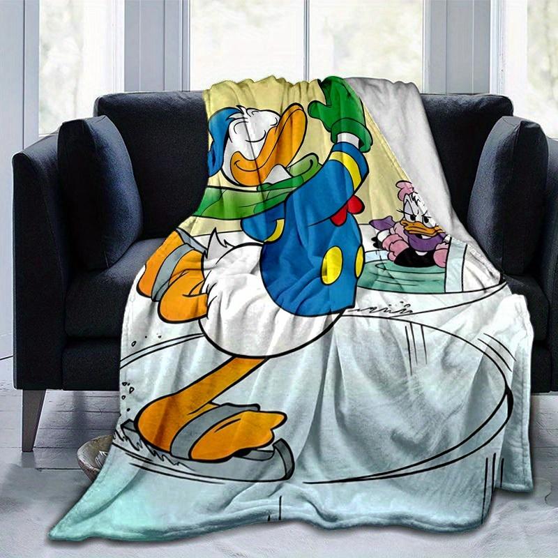 1pc, Donald Duck Ice Skating Throw Blanket Perfect for Home Decor, Couch Cover, Outdoor Use, Gifts, Flannel Blanket Suitable for Bedroom