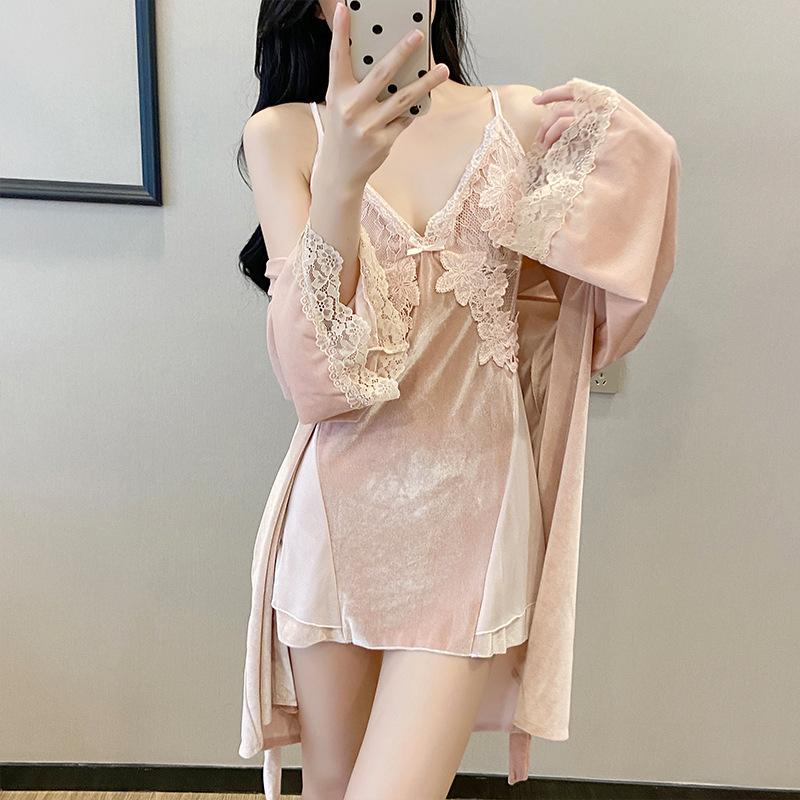 Summer deep V backless pure desire suspender skirt robe set, golden velvet soft loungewear skin-friendly sexy pajamas