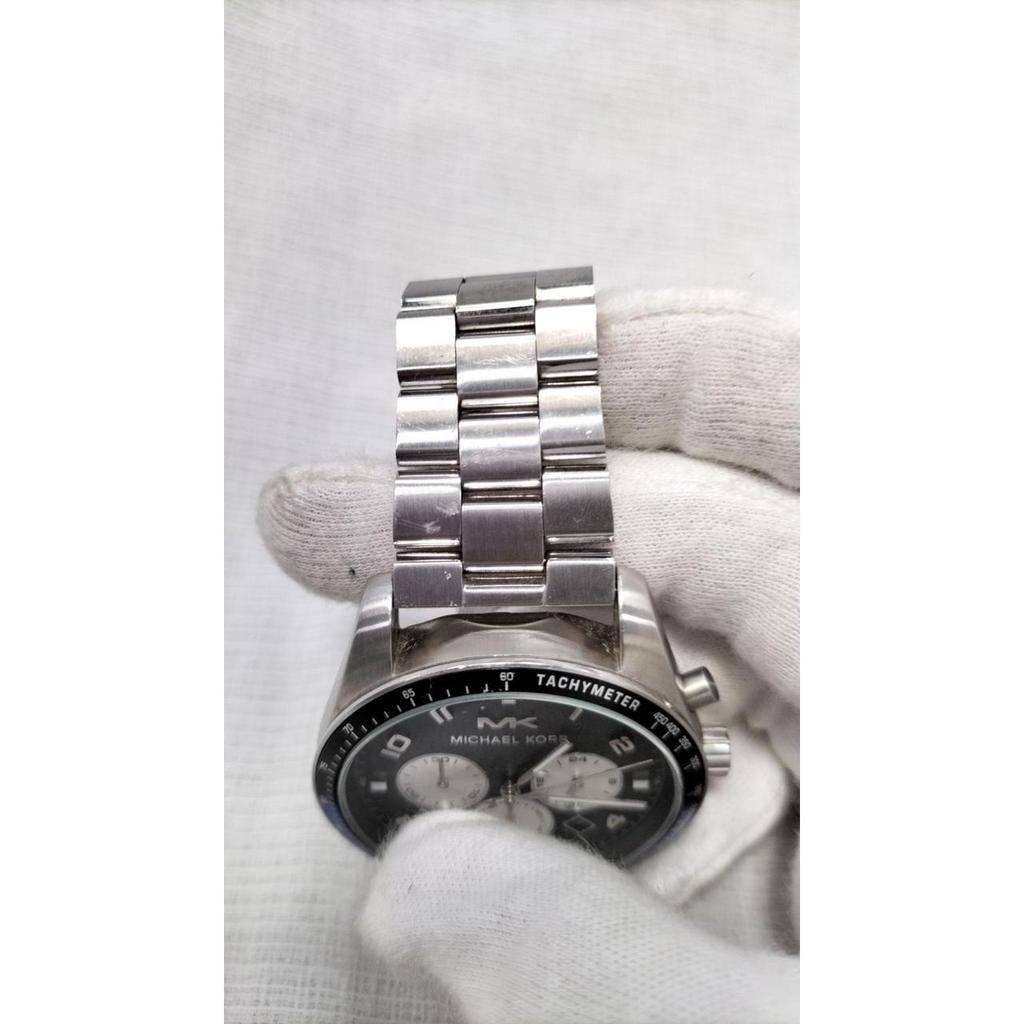 Used MICHAEL KORS KM-8682 quartz watch