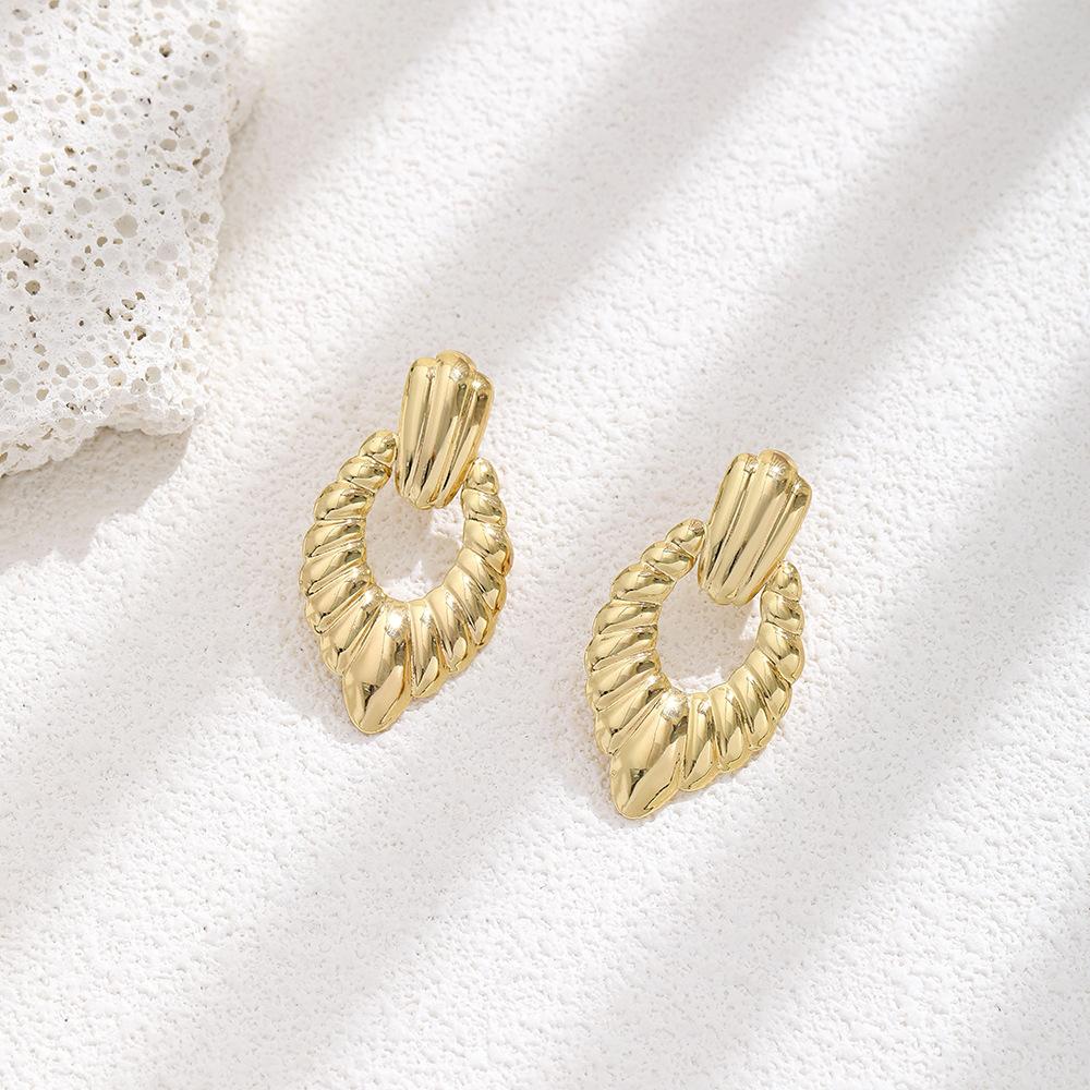 Exaggerated Geometric Texture Stainless Steel Stud Earrings Women'S Personality Niche Design Earrings Light Luxury High-End Earrings