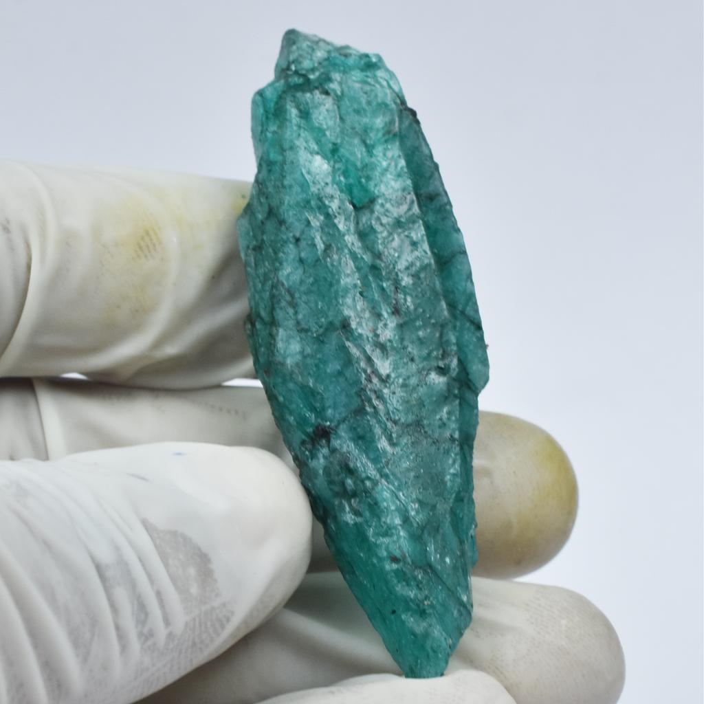 A++CERTIFIED Natural Green Emerald 146 Ct Rough Earth-Mined Loose Gemstone