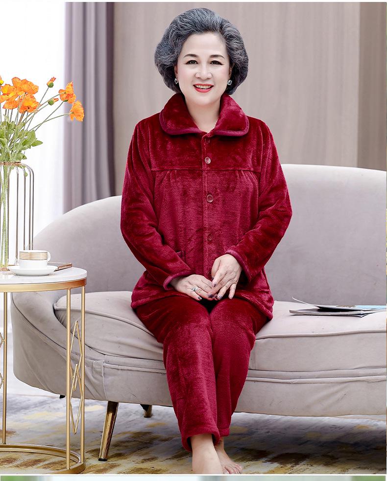 Women's Winter Warm Flannel Pajamas Set for Middle-Aged and Elderly - Cozy Granny Home Wear for Autumn and Winter