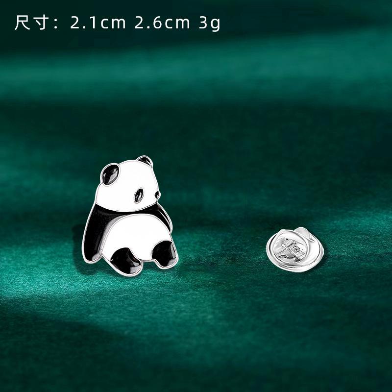 Chinese style panda brooch cute animal bag badge clothing bag accessories bamboo giant panda chain collar pin