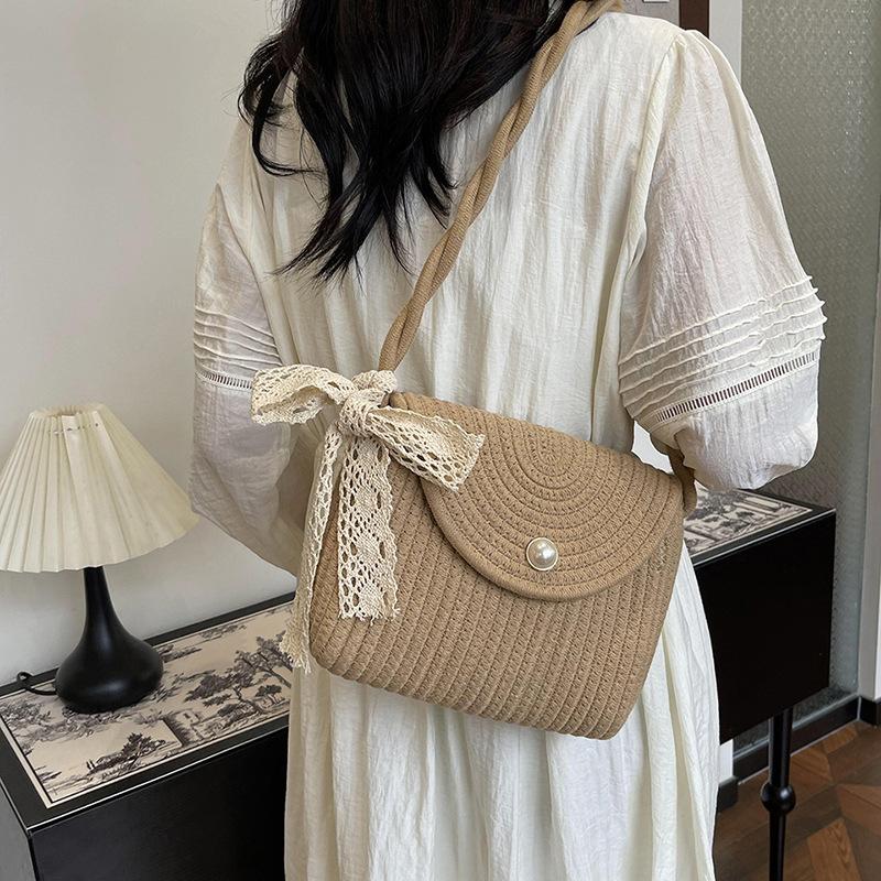 Straw Shoulder Bag Summer Literary And Fresh Women'S Bag Mori Fashion Simple Bag Versatile Messenger Bag