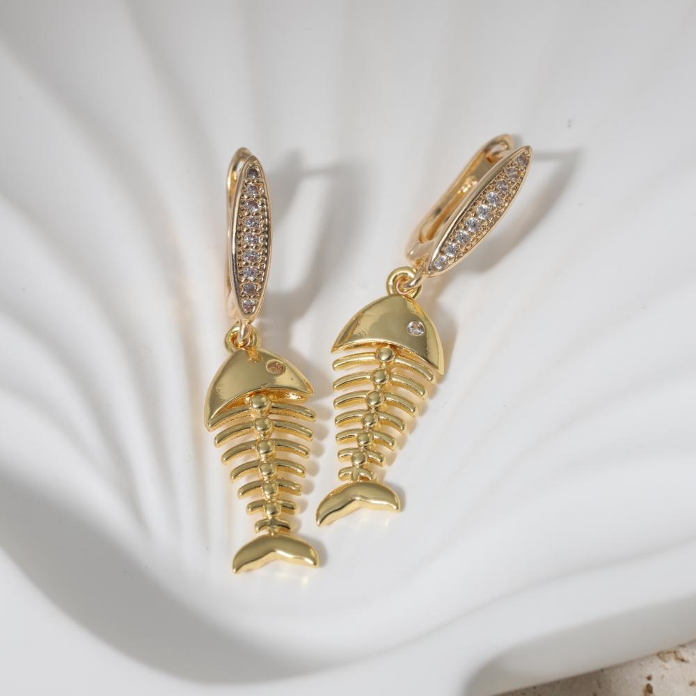 1 Pair Unique Fish Bones Dangle Earrings for Women Fashion Zirconia Earring Jewelry Wedding Party Accessories