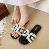 2025 Pearl Skirt New Slippers Women's Summer Wear Small Fragrant Sandals French Beach with One Word Super Fire Flat Bottom