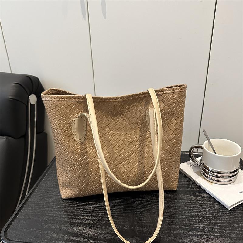 Tote Bag Woven Large-capacity Handbag, Women's 2025 Autumn New Simple Underarm Texture Shoulder Bag
