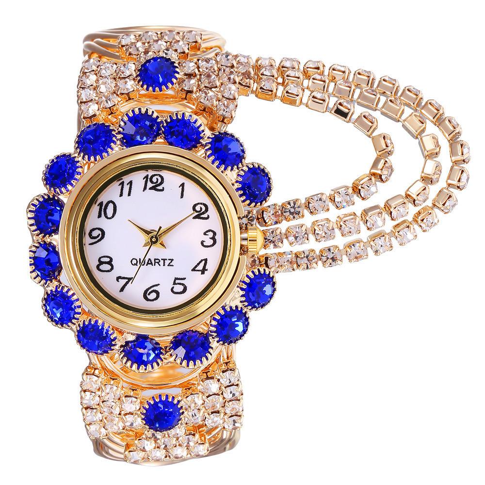 Ladies Fashion Quartz Watch With Alloy Bracelet And Nonwaterproof Design For Casual Wear