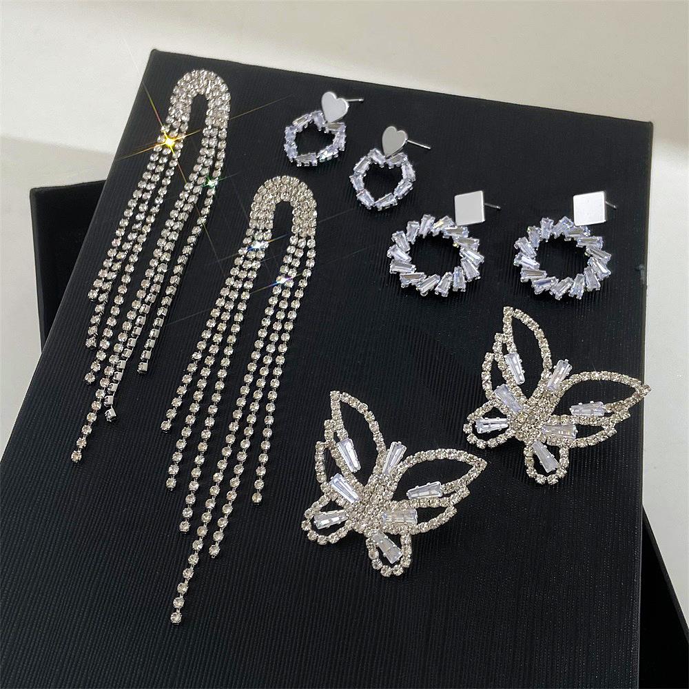 High Quality Light Luxury Full Diamond Exaggerated Chain Fringed Earrings Femininity Love Rhinestone Earrings Internet Celebrity Earrings Wholesale