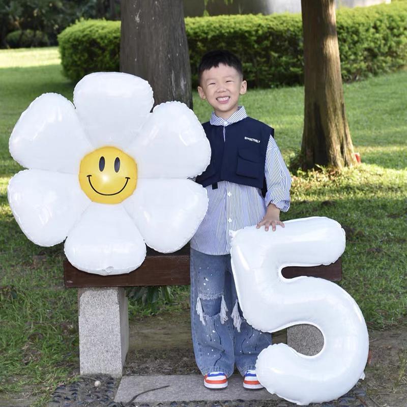 Large Smiley Face Birthday Cake Balloon for Outdoor Party Decorations